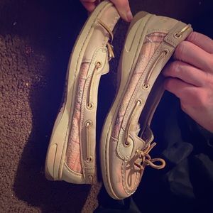 Sperry too-sider boat shoes